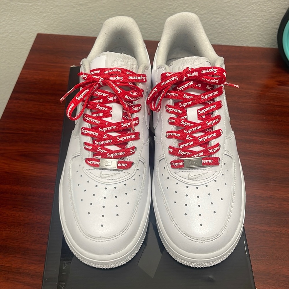 Nike Supreme X Air Force 1 Low Box Logo Size 6.5